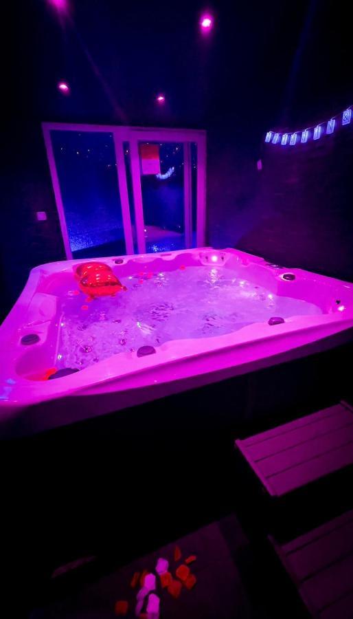 Appart Avec Jacuzzi, Et Terrasse Marseille Exterior photo